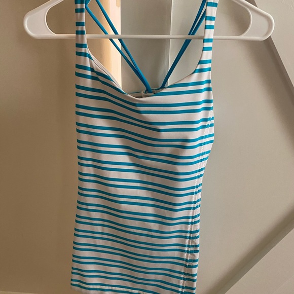 lululemon athletica Tops - Striped Lululemon turquoise tank sz 8